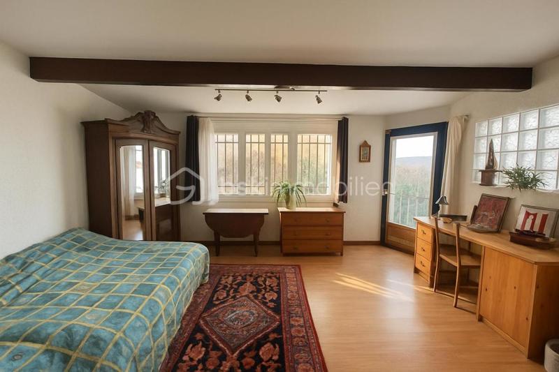 Maison - 175 m² - 7 pièces