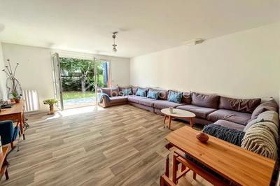 Maison - 106 m² - 6 pièces