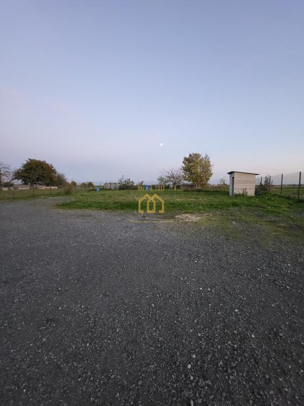 Propriété - 173 m² - 6 pièces