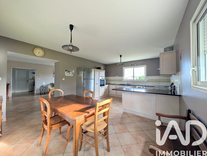 Maison - 169 m² - 7 pièces