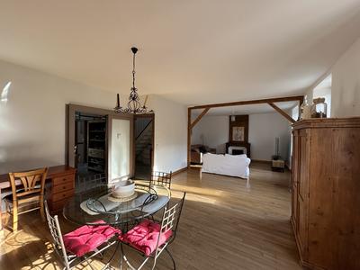 Maison - 306 m² - 13 pièces