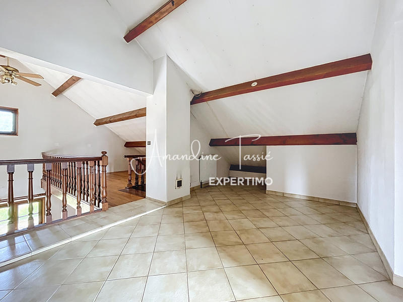 Maison - 163 m² - 5 pièces