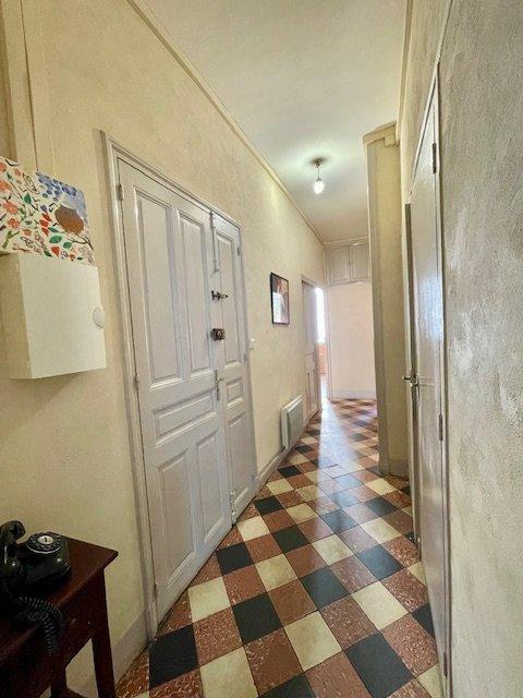 Appartement bourgeois - 80 m² - 4 pièces