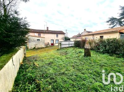 Maison de village - 64 m² - 3 pièces