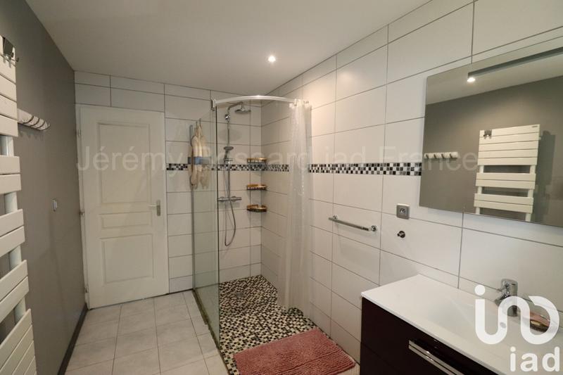 Maison - 99 m² - 4 pièces