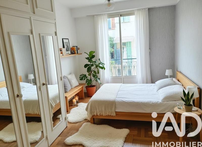 Appartement - 77 m² - 3 pièces