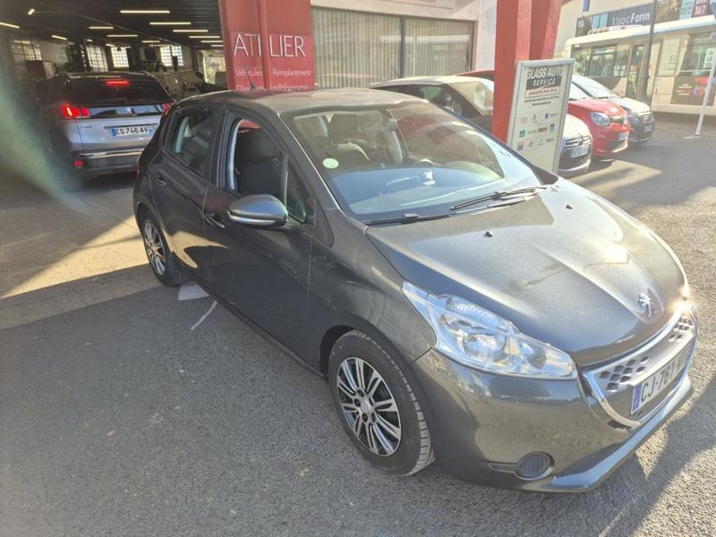 Peugeot 208 1.4 E-Hdi Bmp5 Blue Lion Active 5 portes (juil. 2012) (co2 87)