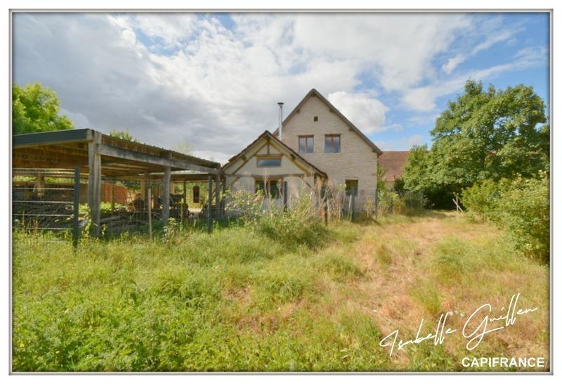 Corps de ferme - 249 m² - 8 pièces