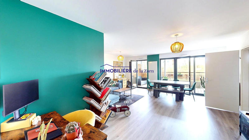 Appartement - 80 m² - 4 pièces