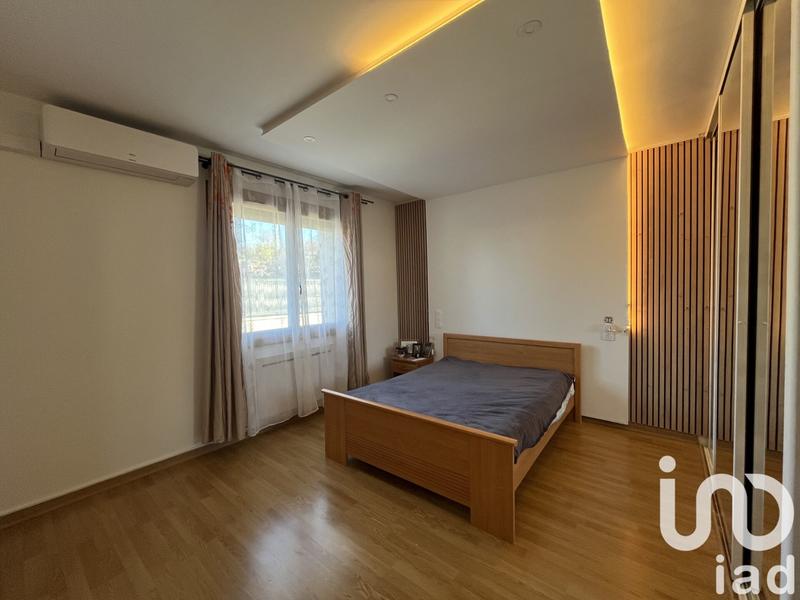 Maison - 180 m² - 7 pièces