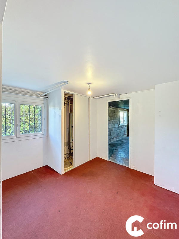 Maison traditionnelle - 150 m² - 6 pièces