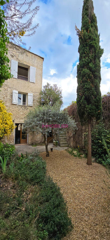 Maison - 160 m² - 5 pièces