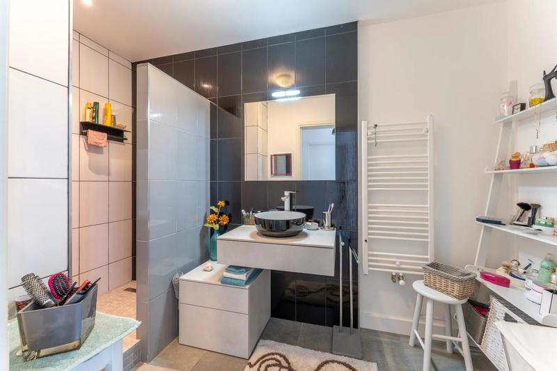 Appartement - 93 m² - 4 pièces