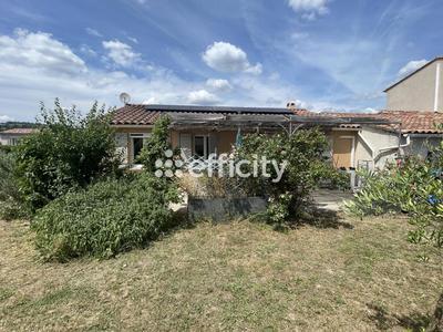 Maison - 85 m² - 4 pièces