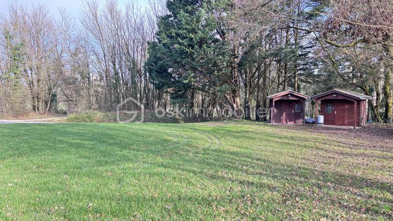 Demeure - 405 m² - 11 pièces