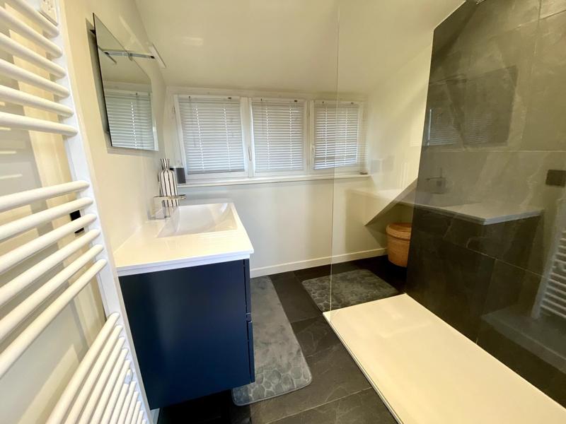 Maison - 139 m² - 6 pièces