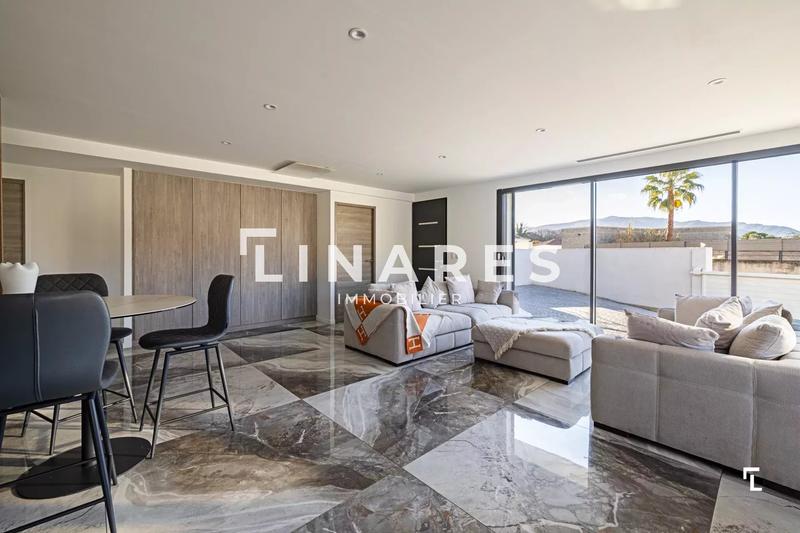 Villa - 138 m² - 5 pièces