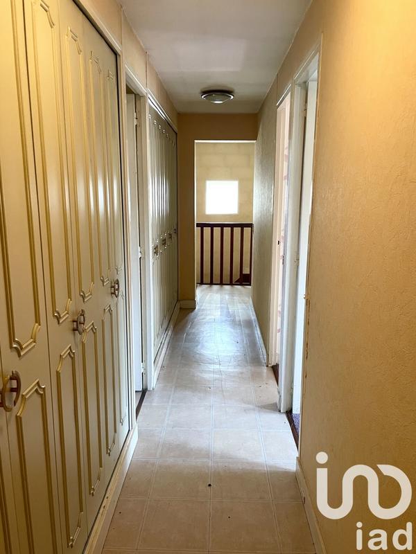 Maison - 158 m² - 8 pièces