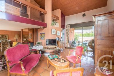 Maison - 154 m² - 4 pièces