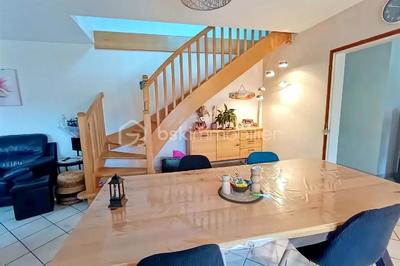 Maison - 155 m² - 7 pièces