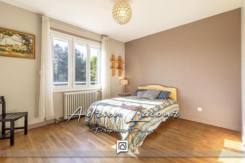 Maison - 98 m² - 6 pièces