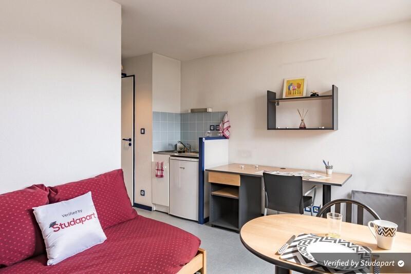 Studio - 20 m² - 1 pièce