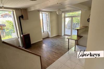 Maison de village - 175 m² - 8 pièces