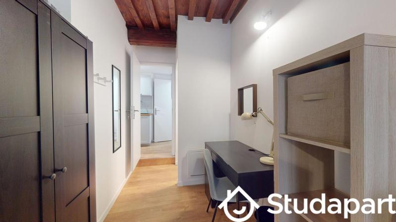 Chambre - 11 m² - 1 pièce