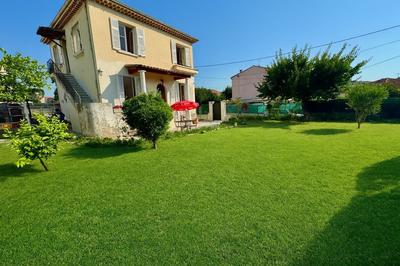 Maison de ville - 120 m² - 4 pièces