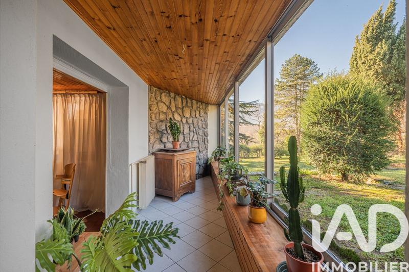 Maison - 196 m² - 6 pièces