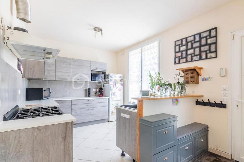 Maison - 105 m² - 6 pièces