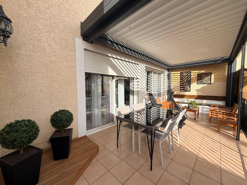 Maison - 158 m² - 4 pièces