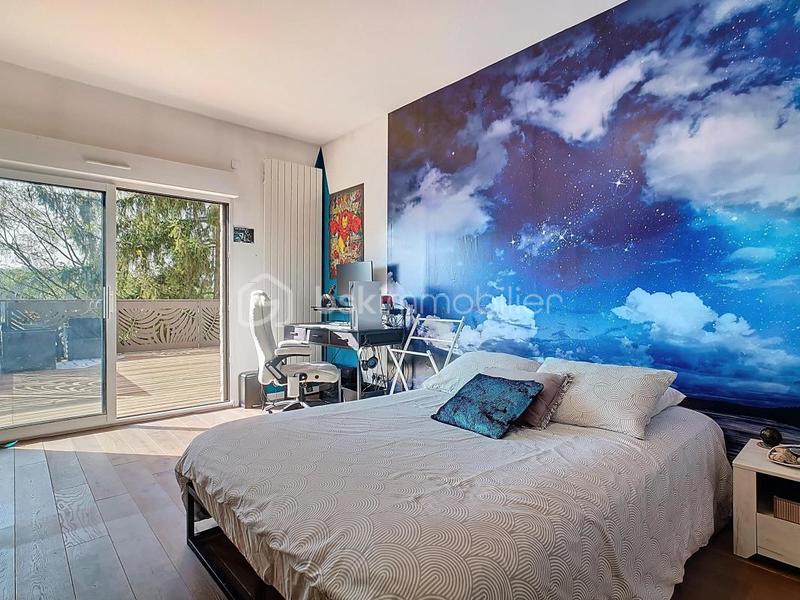 Demeure - 310 m² - 8 pièces