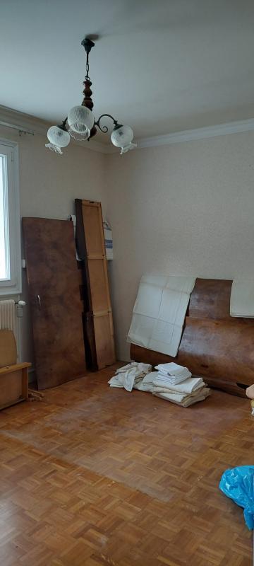 Pavillon - 97 m² - 5 pièces