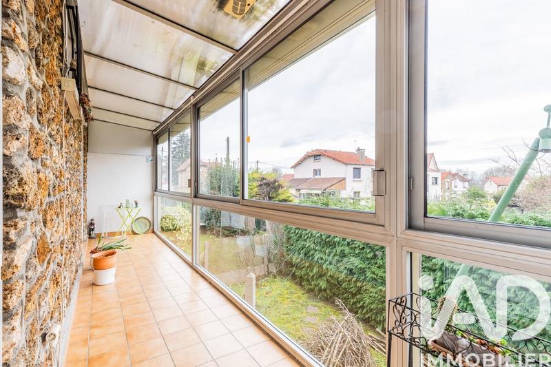 Maison - 93 m² - 5 pièces