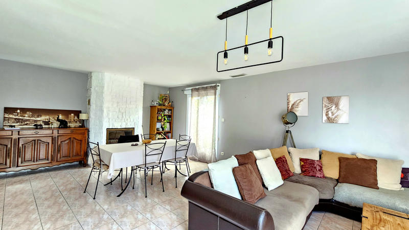 Maison - 111 m² - 4 pièces