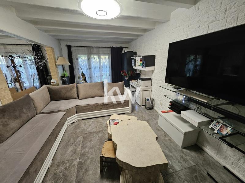 Maison - 145 m² - 7 pièces