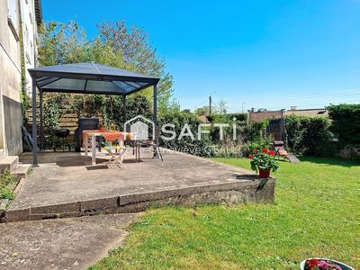 Maison - 94 m² - 4 pièces