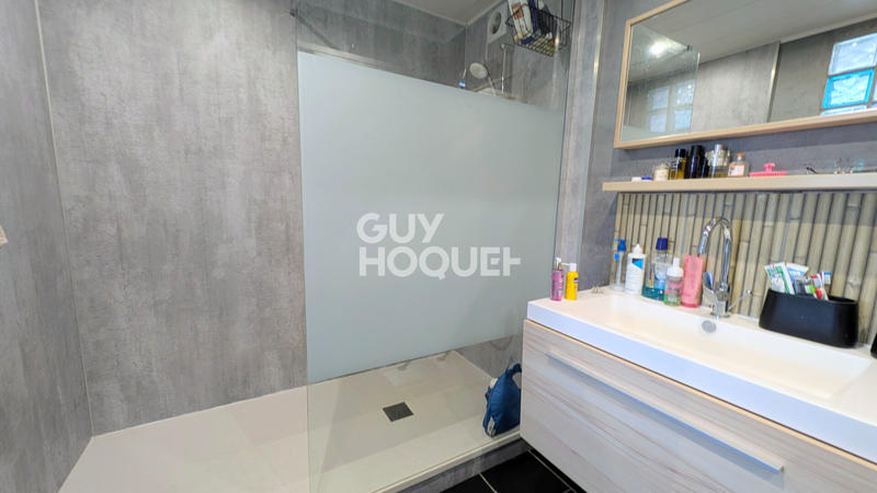 Appartement - 75 m² - 4 pièces