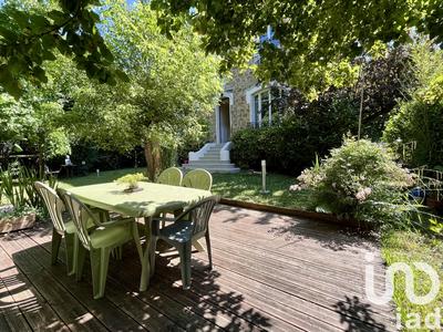 Maison - 175 m² - 8 pièces