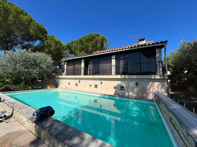 Maison - 175 m² - 4 pièces