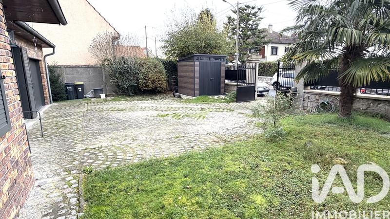 Maison - 120 m² - 5 pièces