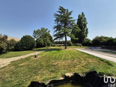 Maison - 267 m² - 7 pièces