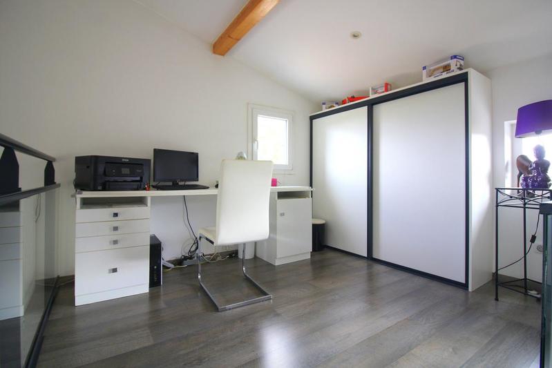 Maison - 192 m² - 5 pièces