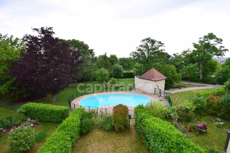 Appartement - 85 m² - 3 pièces