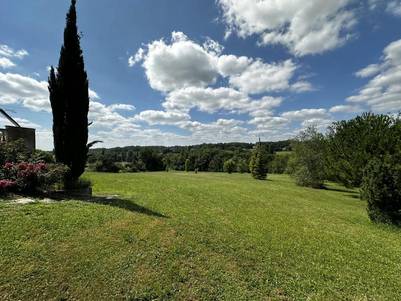 Maison ancienne - 380 m² - 11 pièces