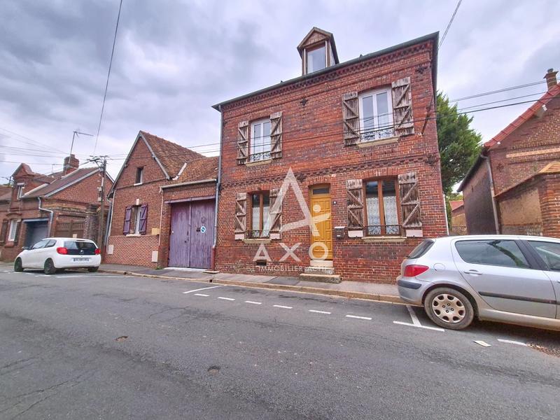 Maison - 91 m² - 5 pièces