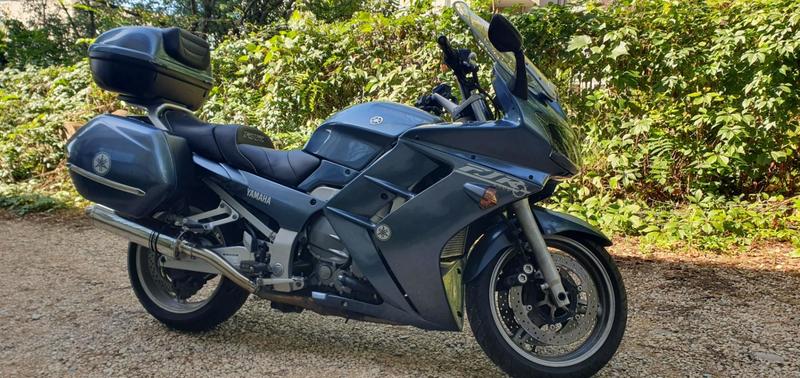 Yamaha Fjr 1300 yamaha gris