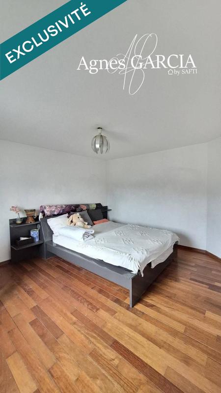 Maison - 167 m² - 6 pièces