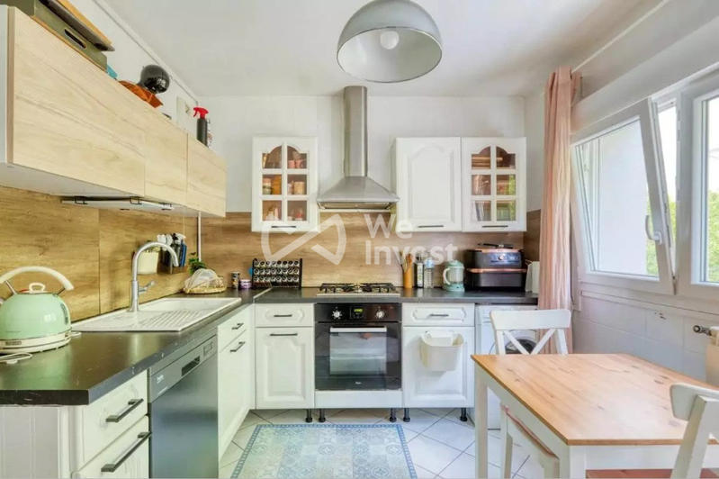 Appartement - 77 m² - 3 pièces